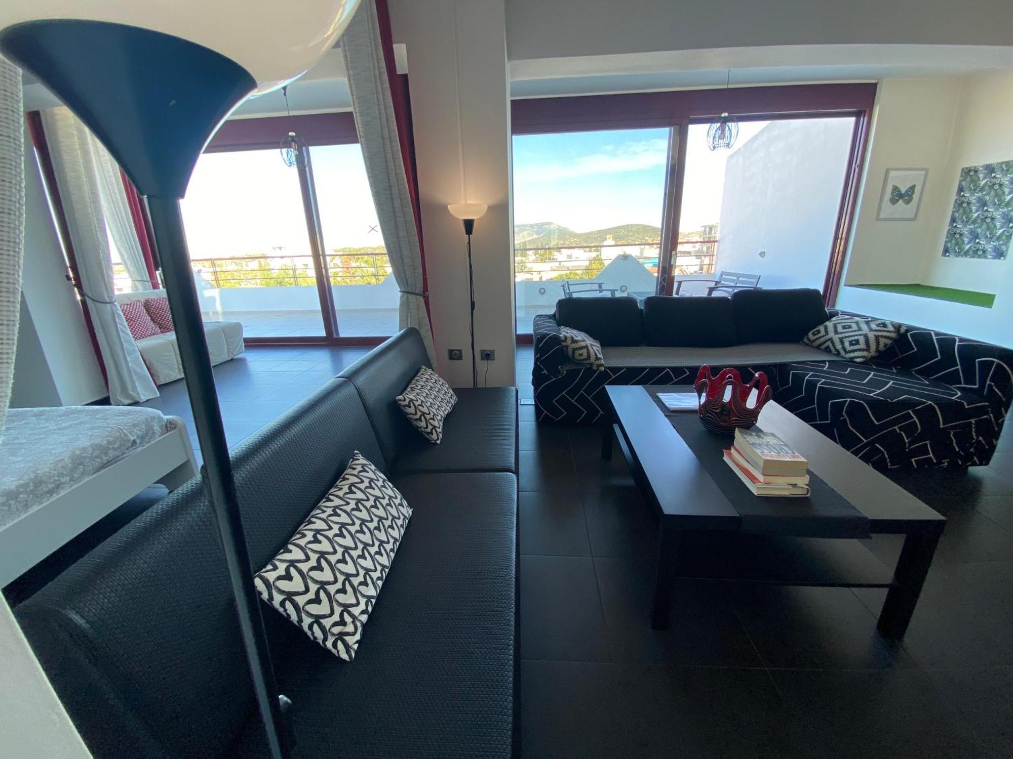 Luxury View 10min From Athens Airport Koropion
